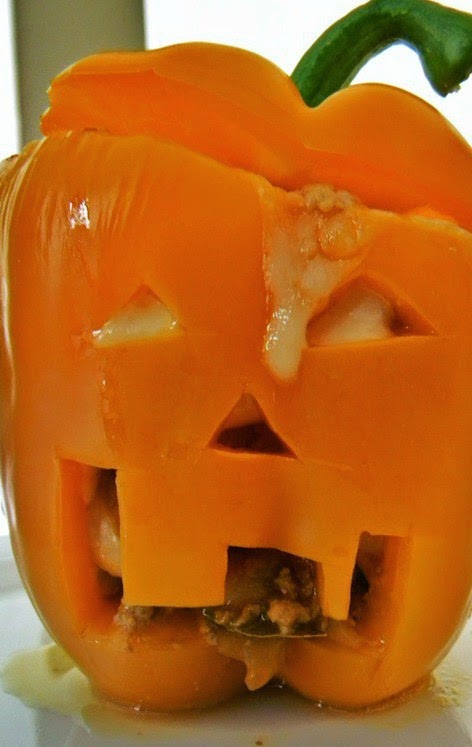 MORRONES RELLENOS EN HALLOWEEN,RELLENOS DE POLLO RECETAS-DE-COCINA-RECETA-DE-COCINA-RECETAS-ESPAÑOLA-RECETAS-FÁCILES-RECETAS-SENCILLAS