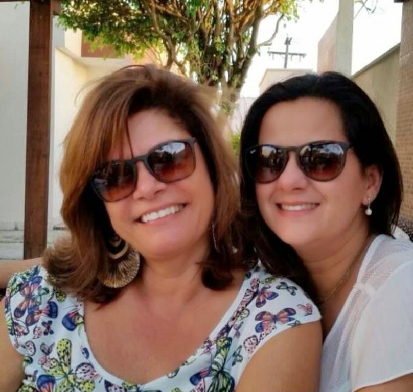 casamento jardim atlantico ilheus:Amigas, sempre amigas. Marcia Esquivel Riella e Jaqueline Menezes. casamento jardim atlantico ilheus:Amigas, sempre amigas. Marcia Esquivel Riella e Jaqueline Menezes.