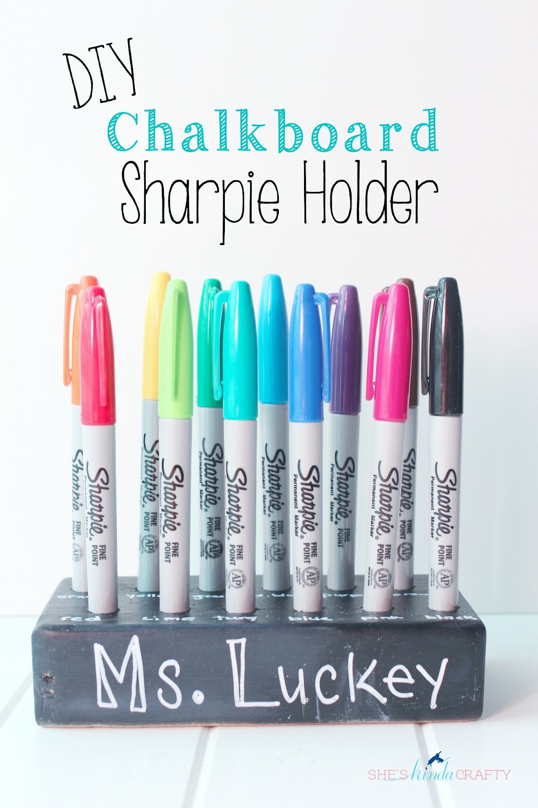DIY Chalkboard Sharpie Holder - Shes {kinda} Crafty