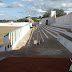 Trator realiza limpeza no Estádio “O Dorjão”