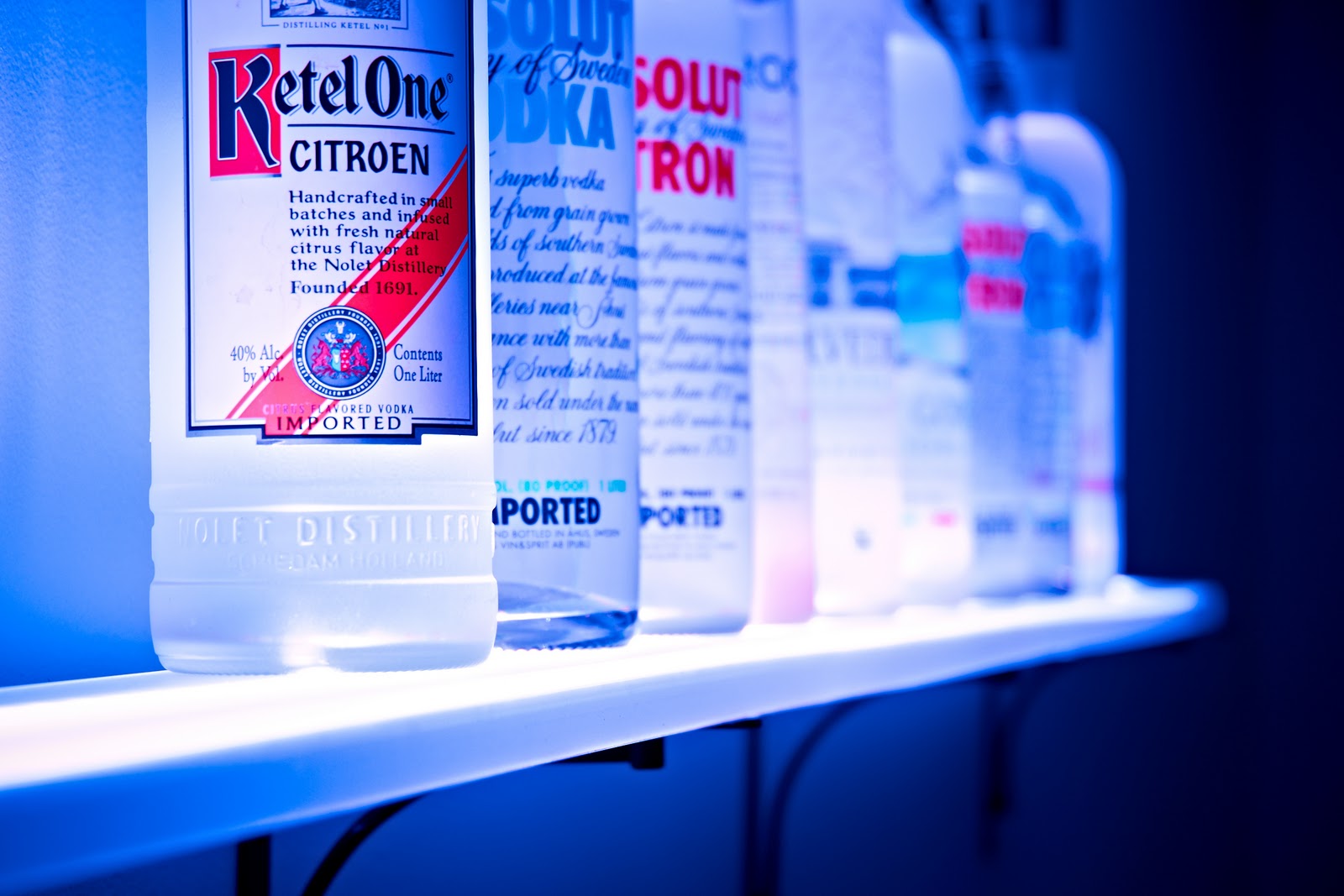 LED Liquor Shelves Display Wall Mount LIQUOR SHELVES Liquor Shelf Display