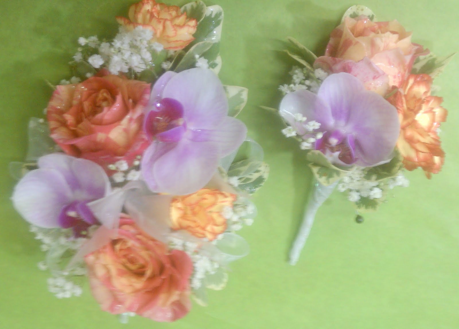 Prom Flowers Add some *ZING* to Your Prom Flowers!