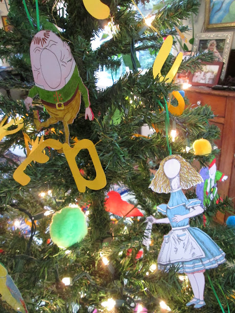 Paper Doll Christmas Tree At The Whatcom Museum By LaVera