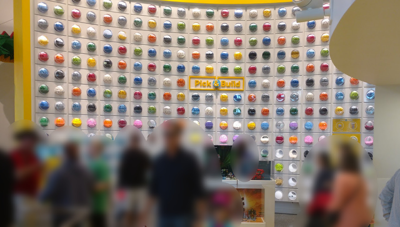 lego pick and build wall