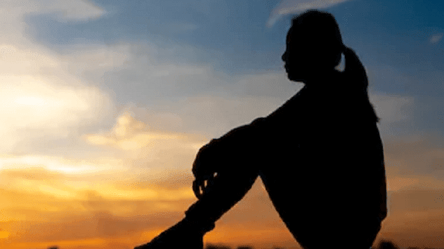 (5) Puisi Sedih Dan Romantis Paling Mengharukan Sepanjang Masa (5) Puisi Sedih Dan Romantis Paling Mengharukan Sepanjang Masa