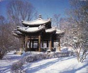 Mountain Resort and its Outlying Temples Mountain Resort and its Outlying Temples