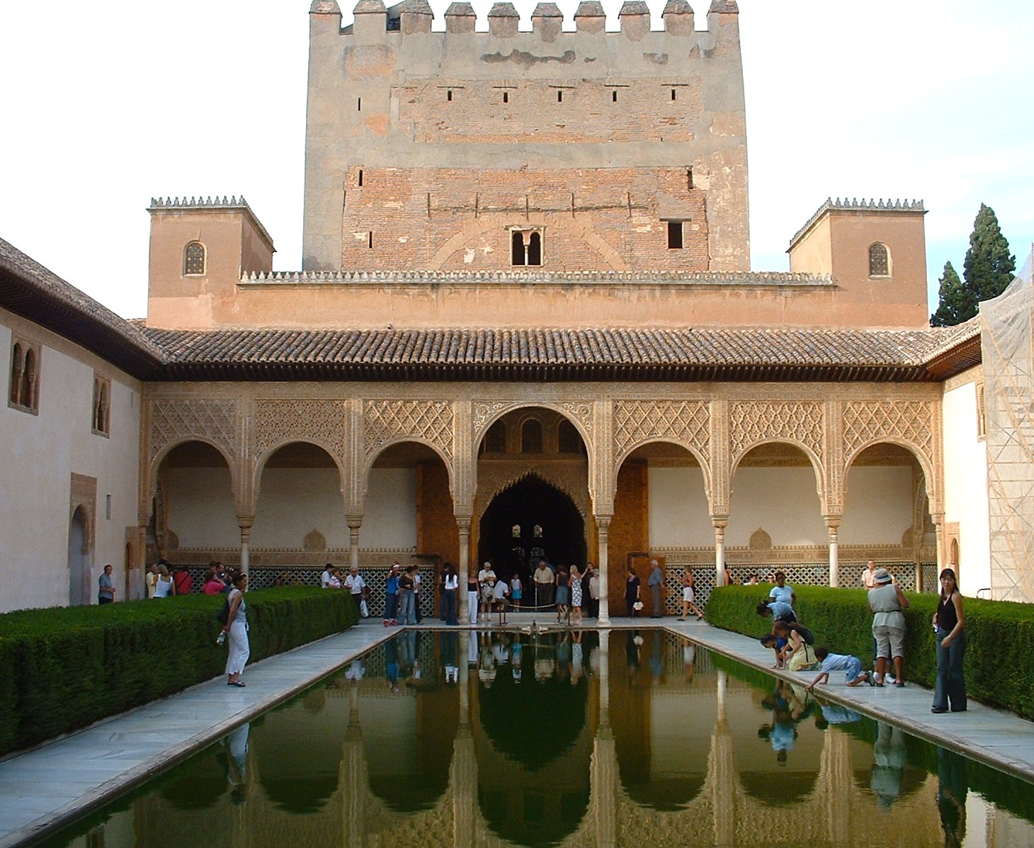 Alhambra | The World is Waiting