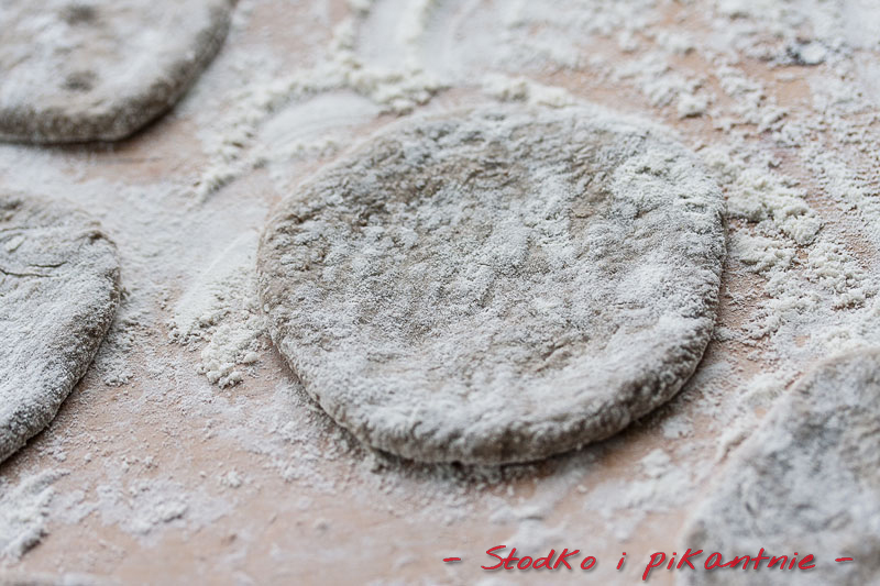 Uformowane mini pizze Uformowane mini pizze