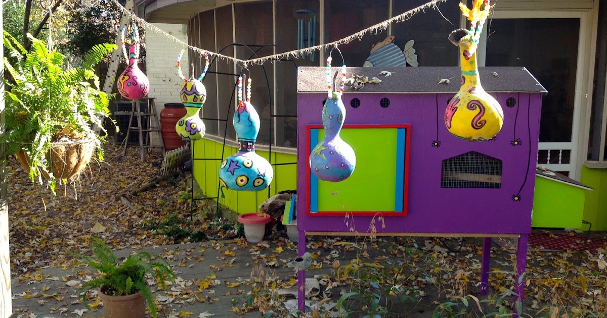 Chickadee Garden New Chicken Coop Reveal!