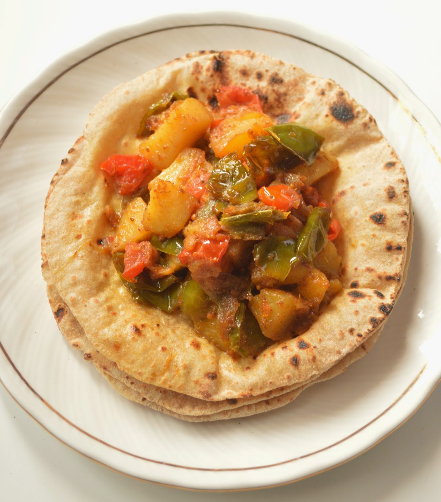 Capsicum Potato Curry | Alu Simla Mirch | Quick Capsicum Curry Capsicum Potato Curry | Alu Simla Mirch | Quick Capsicum Curry