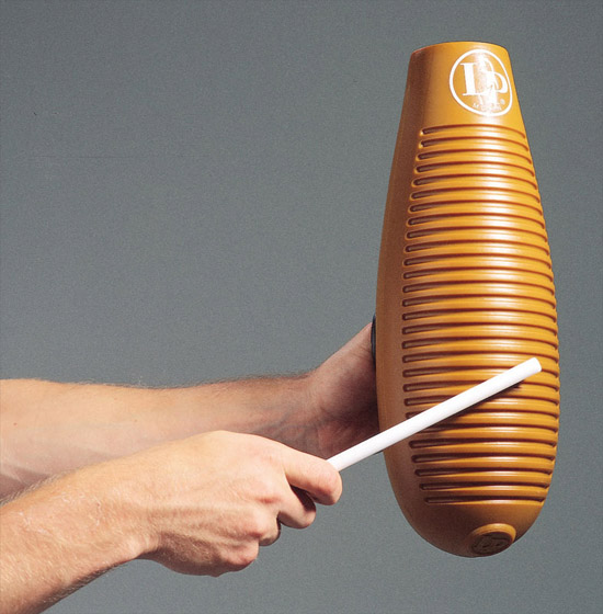 LOS PIBES DE NECOCHEA Y GARIBALDI ¿Qué es el güiro?