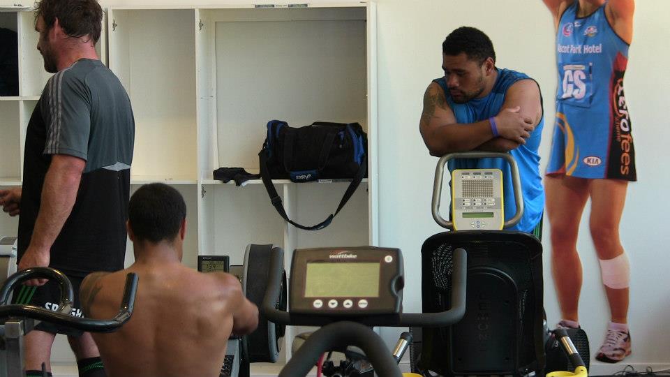 Aaron Smith All Black Aaron Smith At Highlanders Gym Workout Aaron Smith All Black Aaron Smith At Highlanders Gym Workout