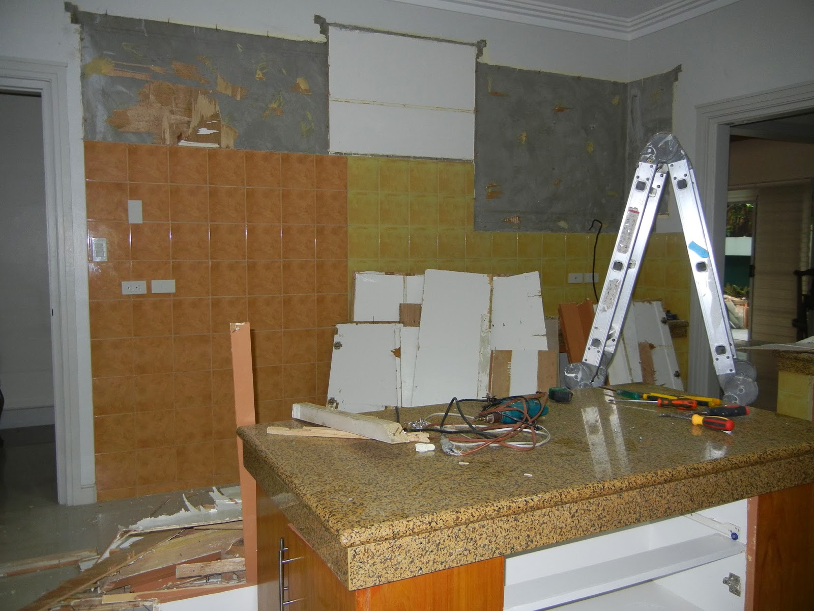 Repaint kitchen cabinets The Philippines Cavite Mission