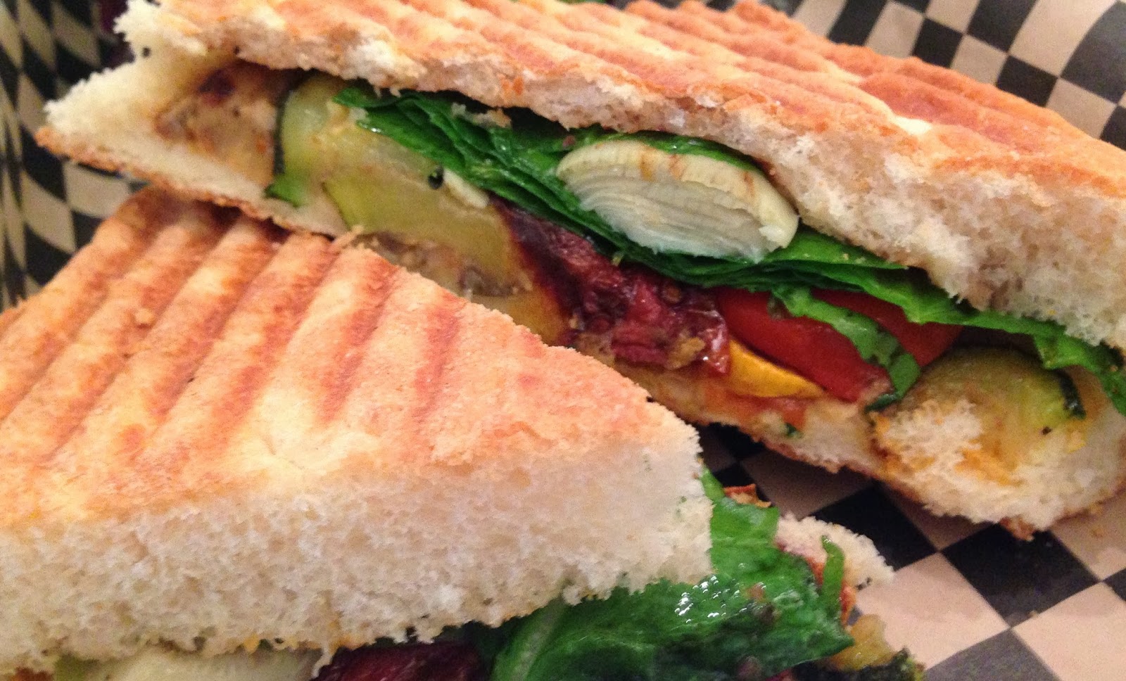 Leaf and Ladle 1113 North State Street