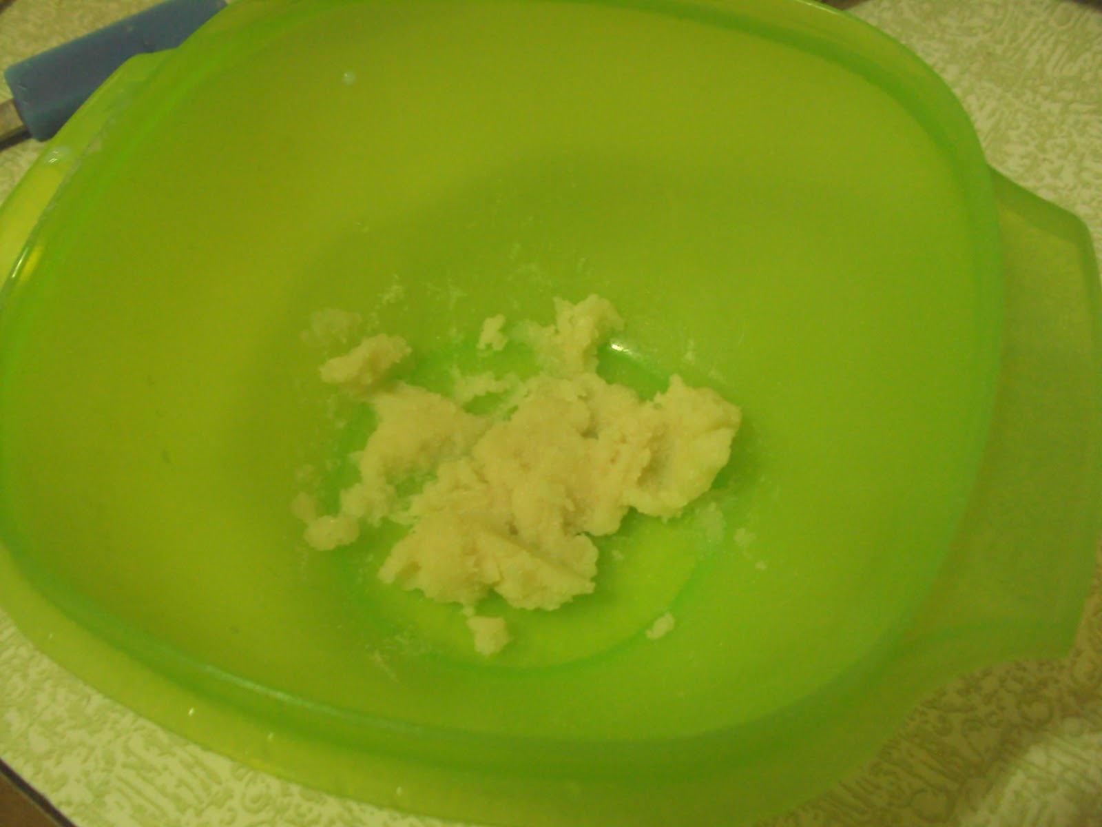 almost college life gelatin face mask.