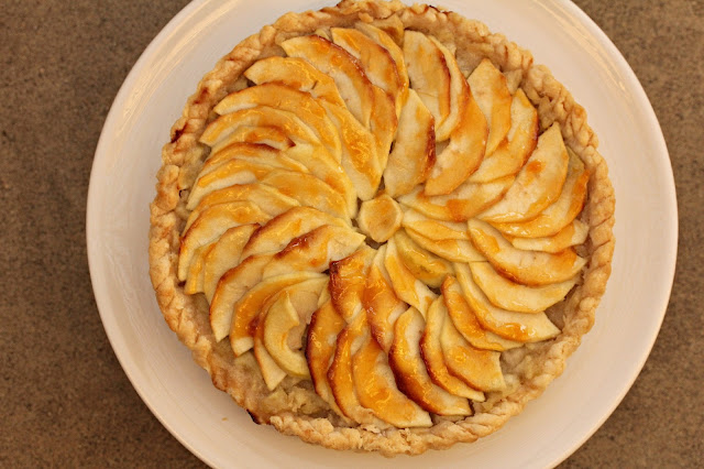 French apple tart