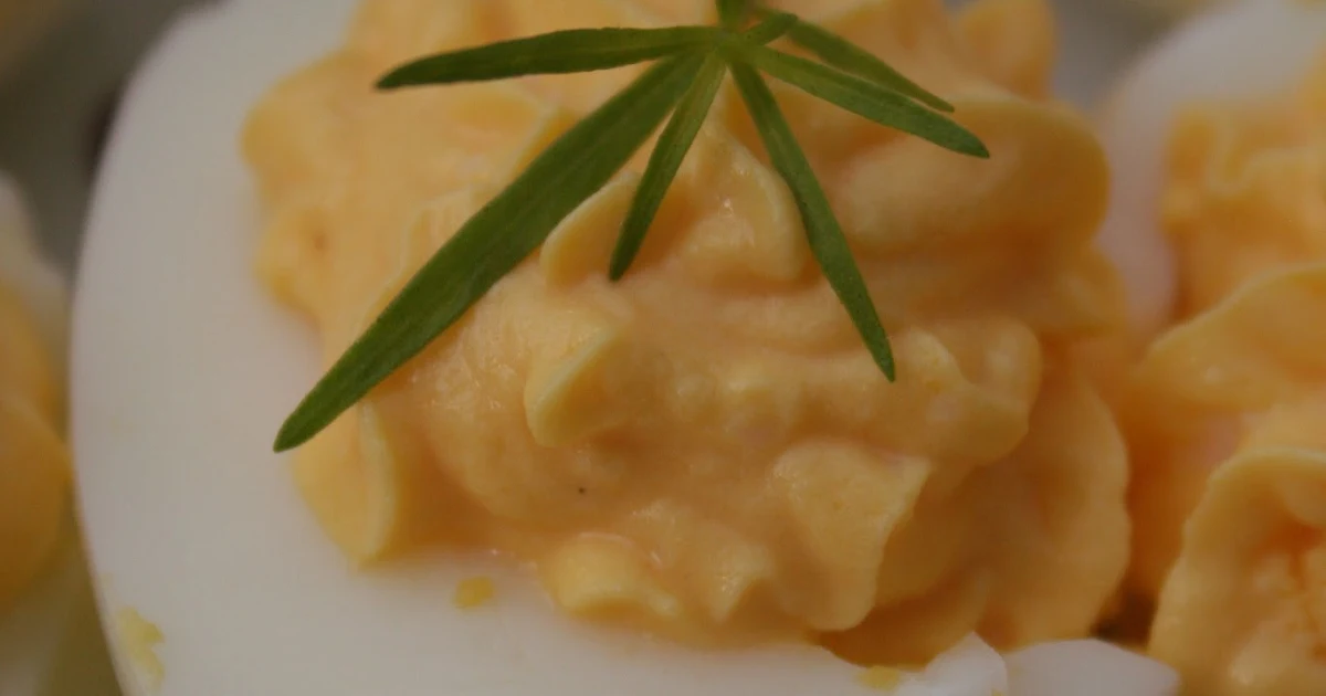 de la soupe au dessert: Oeufs mimosa sans mayonnaise