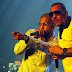 Gregory convida Dexter para seu show em Campinas, dia 20