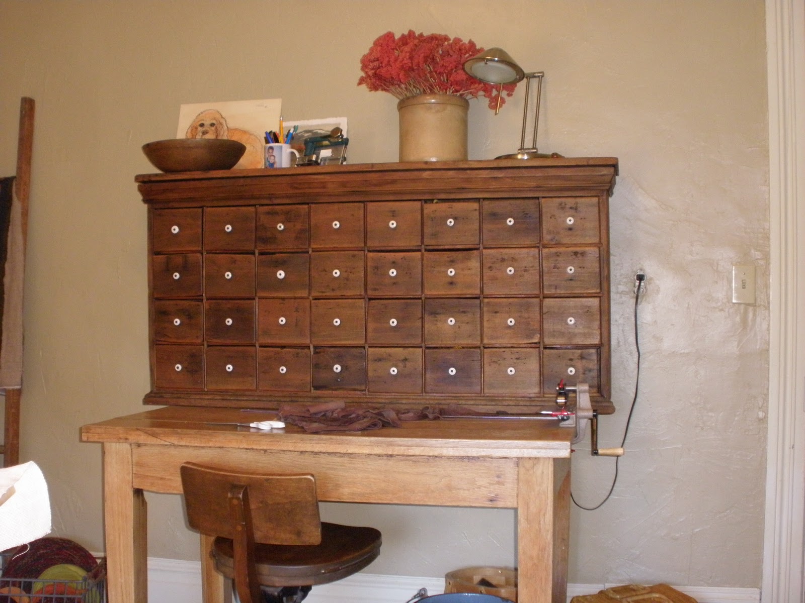 The Middle Sister Worm Storage