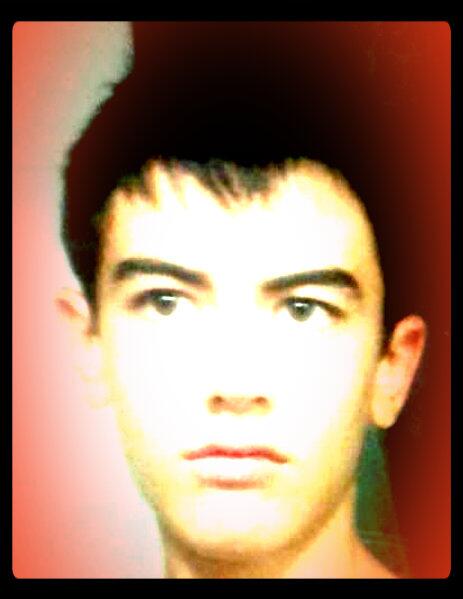 Naked latin: Jordi, el niño polla