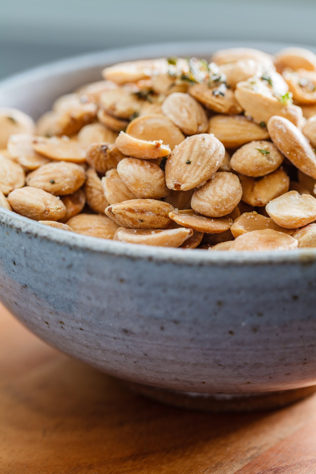 kruizing with kikukat Toaster Oven Food Thyme Roasted Almonds