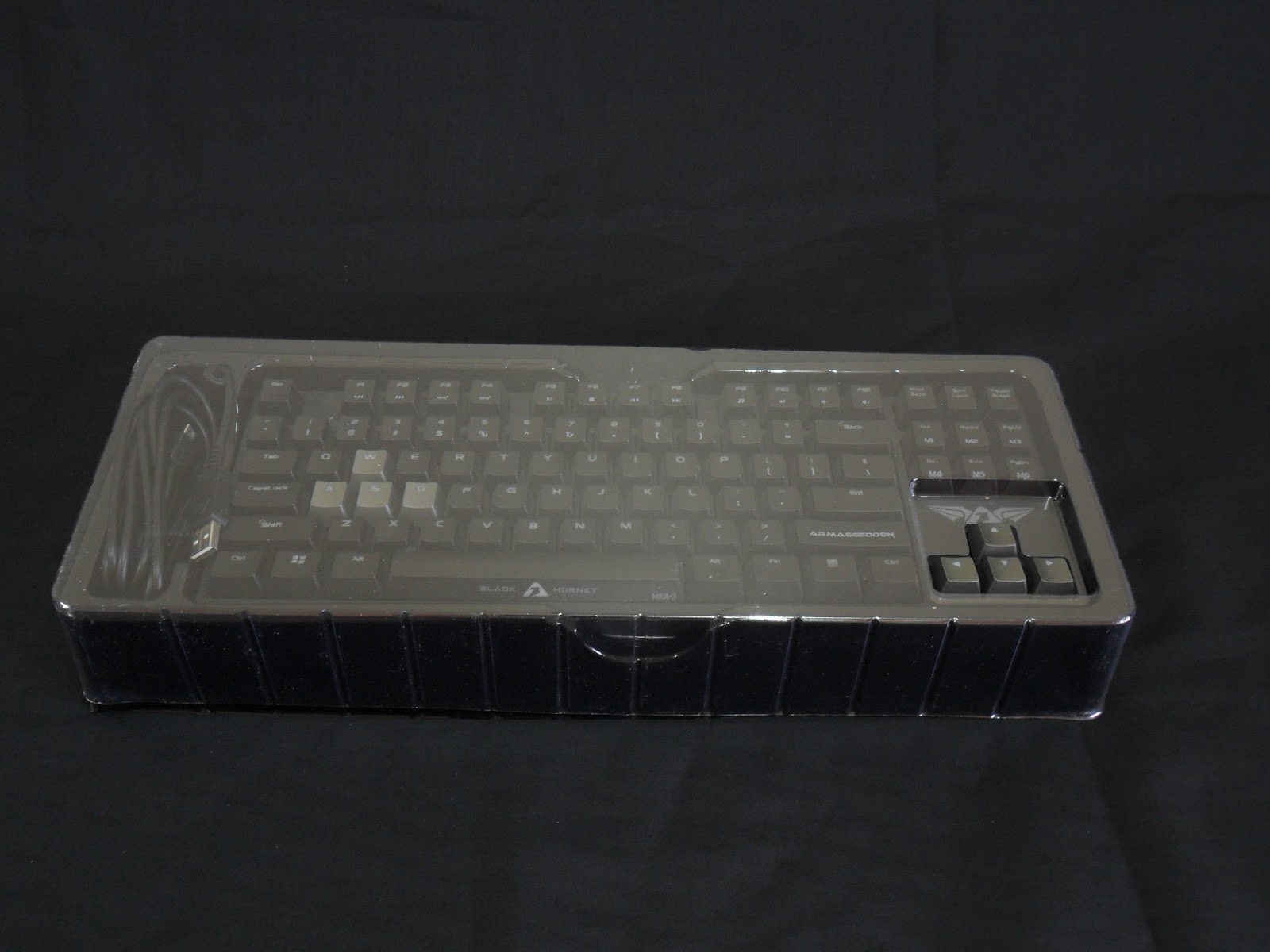 Unboxing & Review: Armaggeddon Black Hornet MKA-3 Mechanical Gaming Keyboard 6