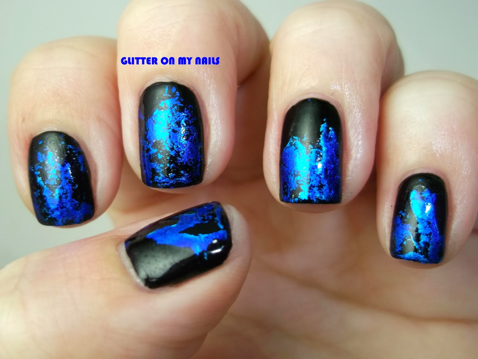 GLITTER ON MY NAILS: BLUE FOIL FOR NEW YEAR'S EVE