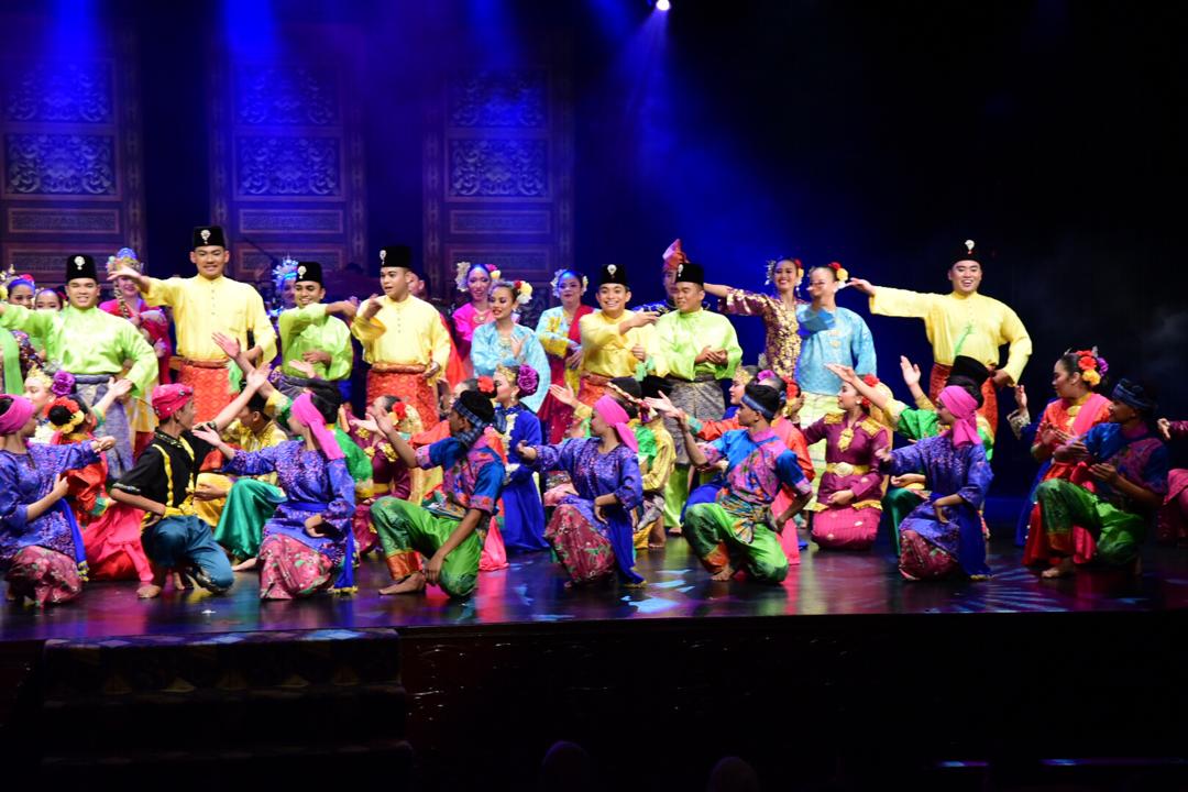 Rampai Sari Tari Malaysia Tampil Persembahan Hebat Penuh Warna Warni 7klik