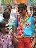 Govindudu Andarivadele Working stills-cover-photo