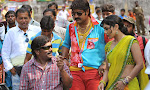 Govindudu Andarivadele Working stills-thumbnail