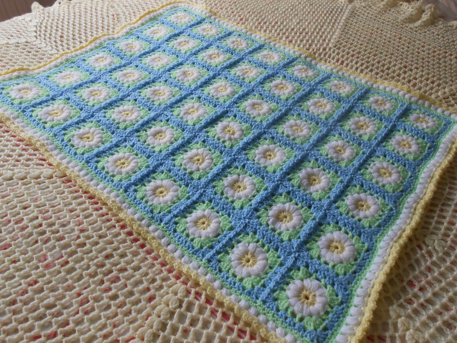 Daisy Meadow Baby Blanket