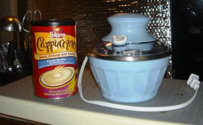 Half Pint compared to cappuccino can