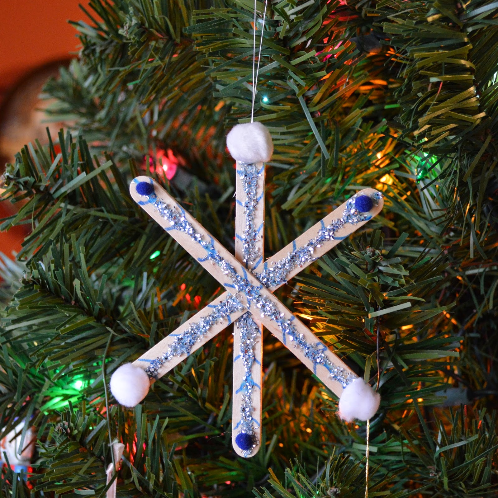 Popsicle Stick Snowflakes @ whatilivefor.net