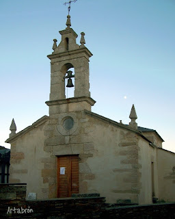 Gonzar. Iglesia de Santa María