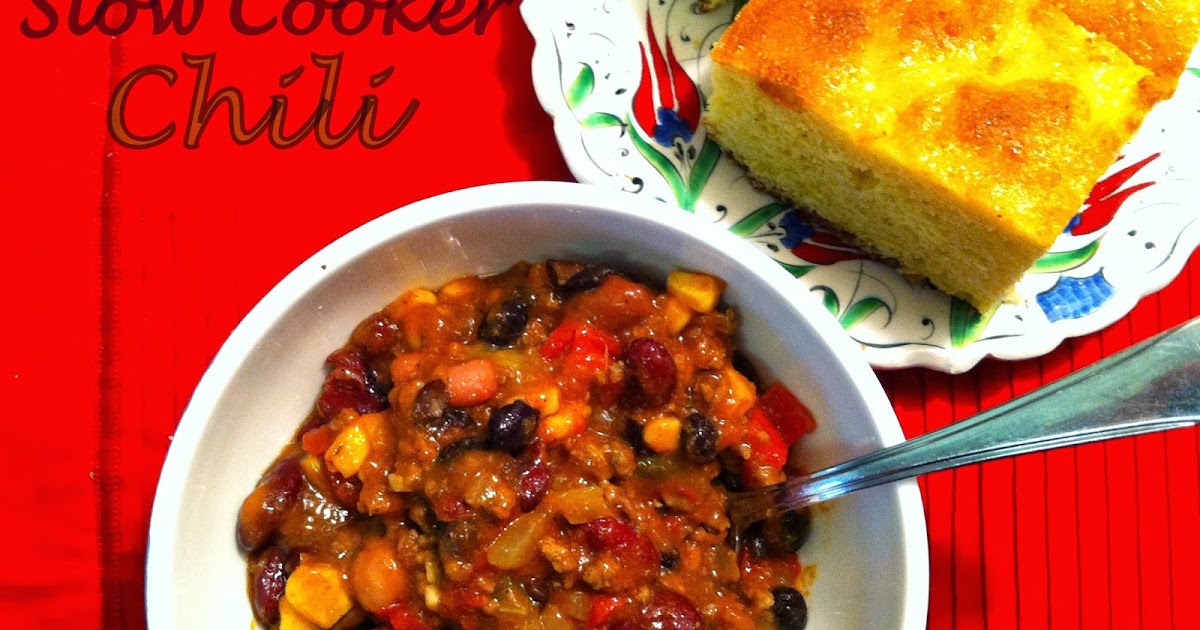 Food Swoon Slow Cooker Chili & Corn Bread