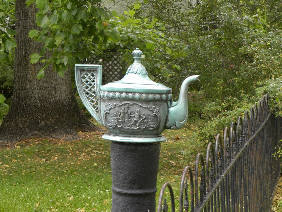 The Burlap Owl Primitives Historic Edenton, NC