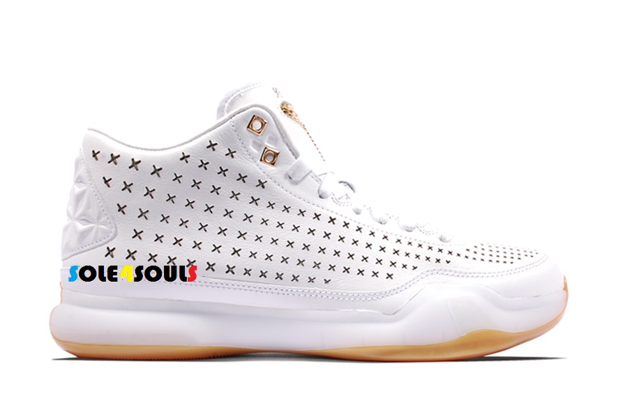 white kobe 10s