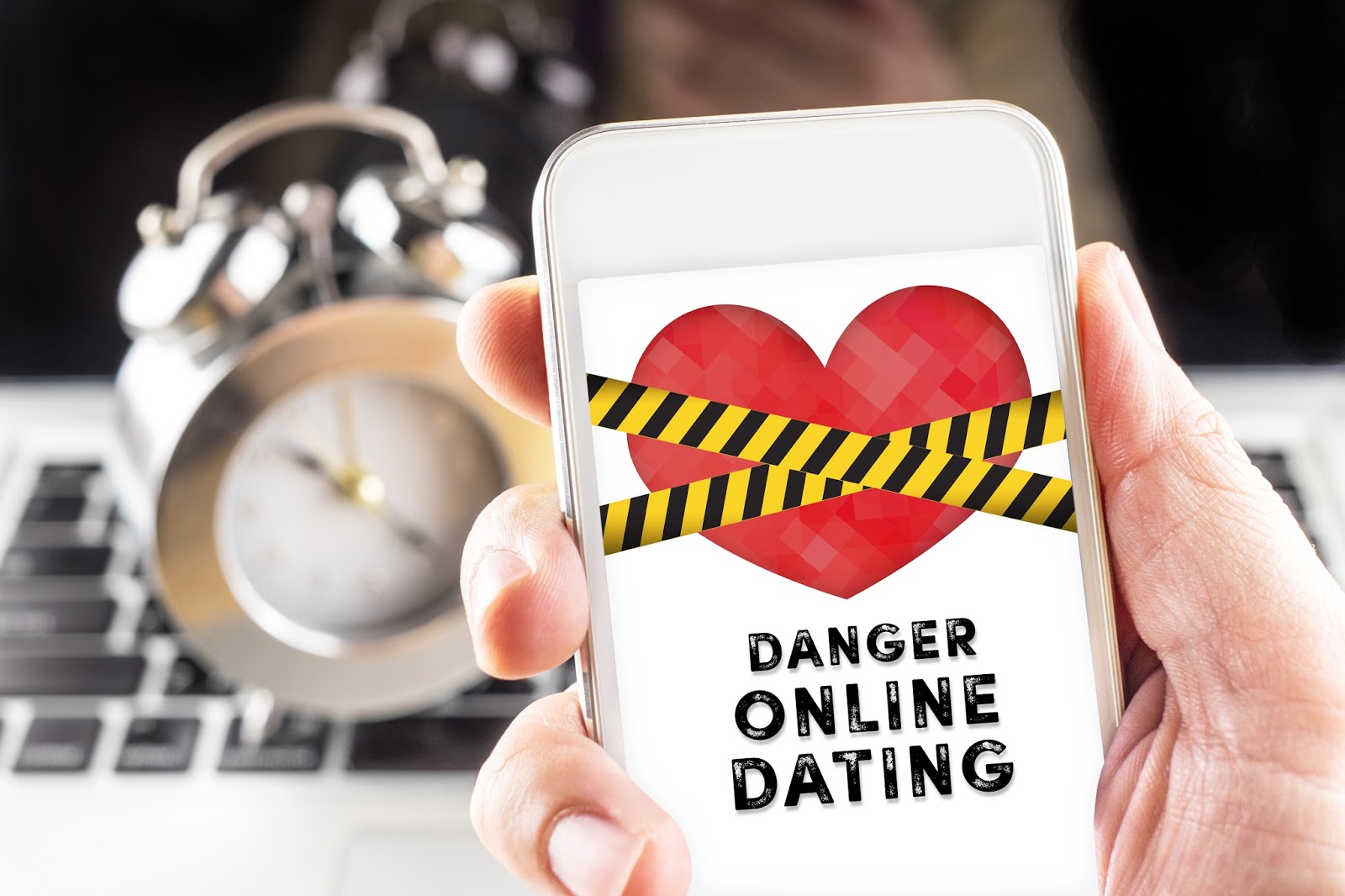 No photos romance up dating sites scammer -0 sign BBB: Beware