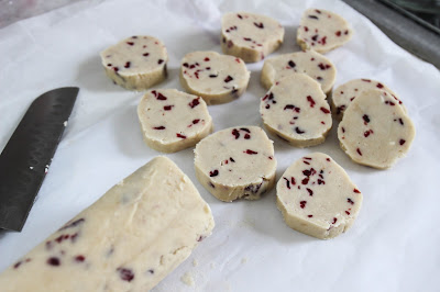 anglesbyangela adorable cranberry shortbread cookies for the christmas holidays