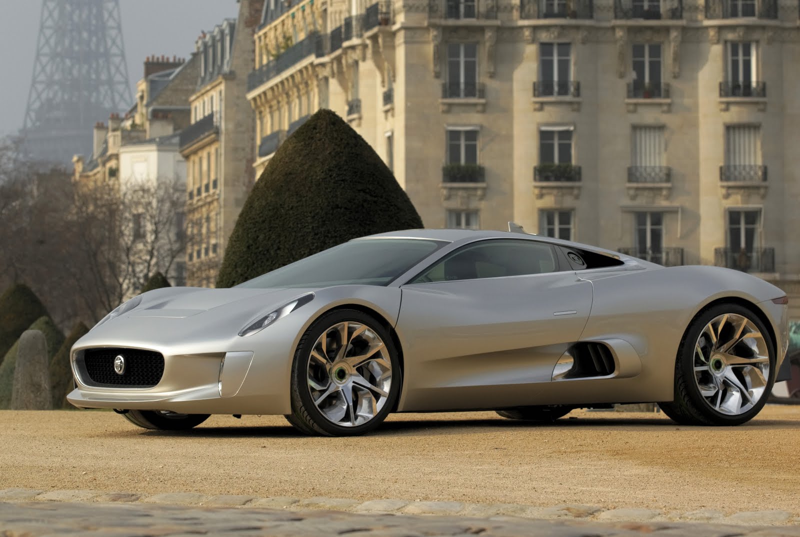 Life On Cars The troubled history of Jaguar's supercars