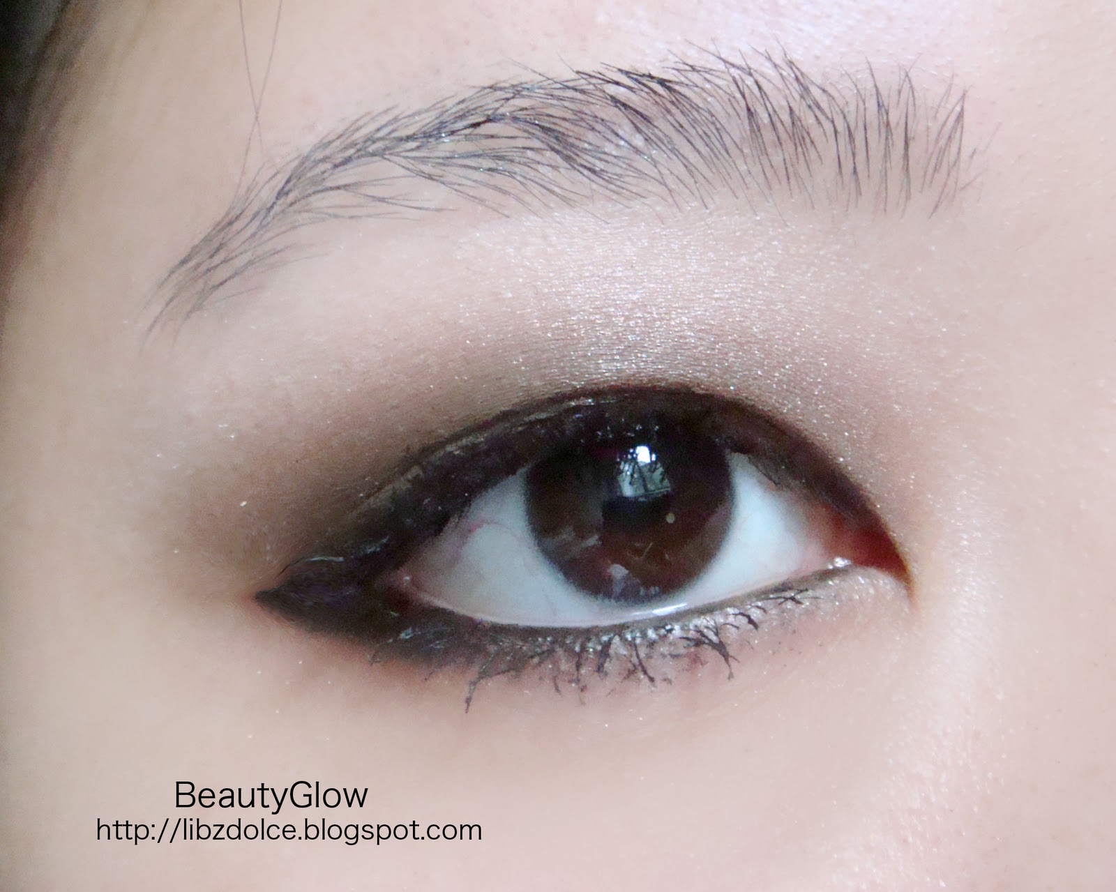 A Clockwork Lipstick Retro Japanese Cat Eyes