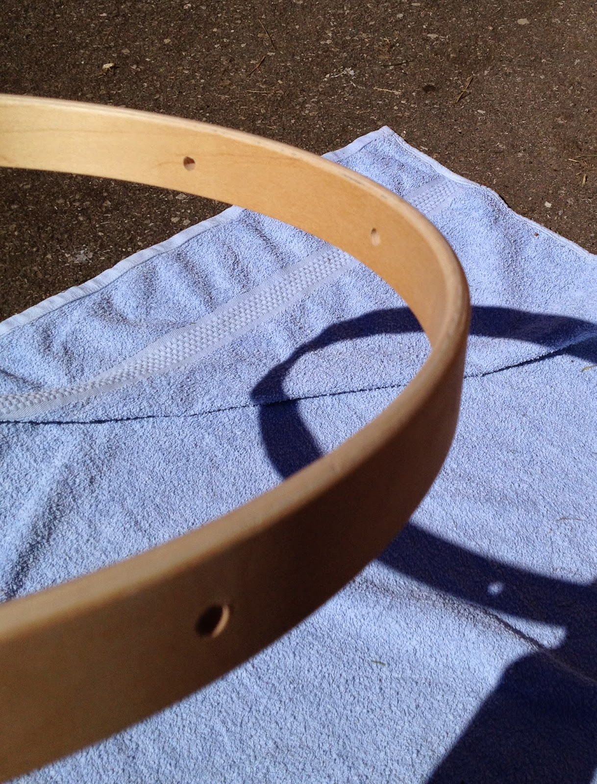 Percusize Me! DIY historic rope tension drum (I).