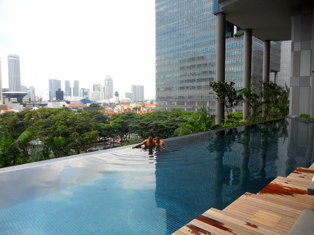 infinity pool singapore