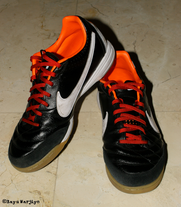 nike tiempo mystic iv ic