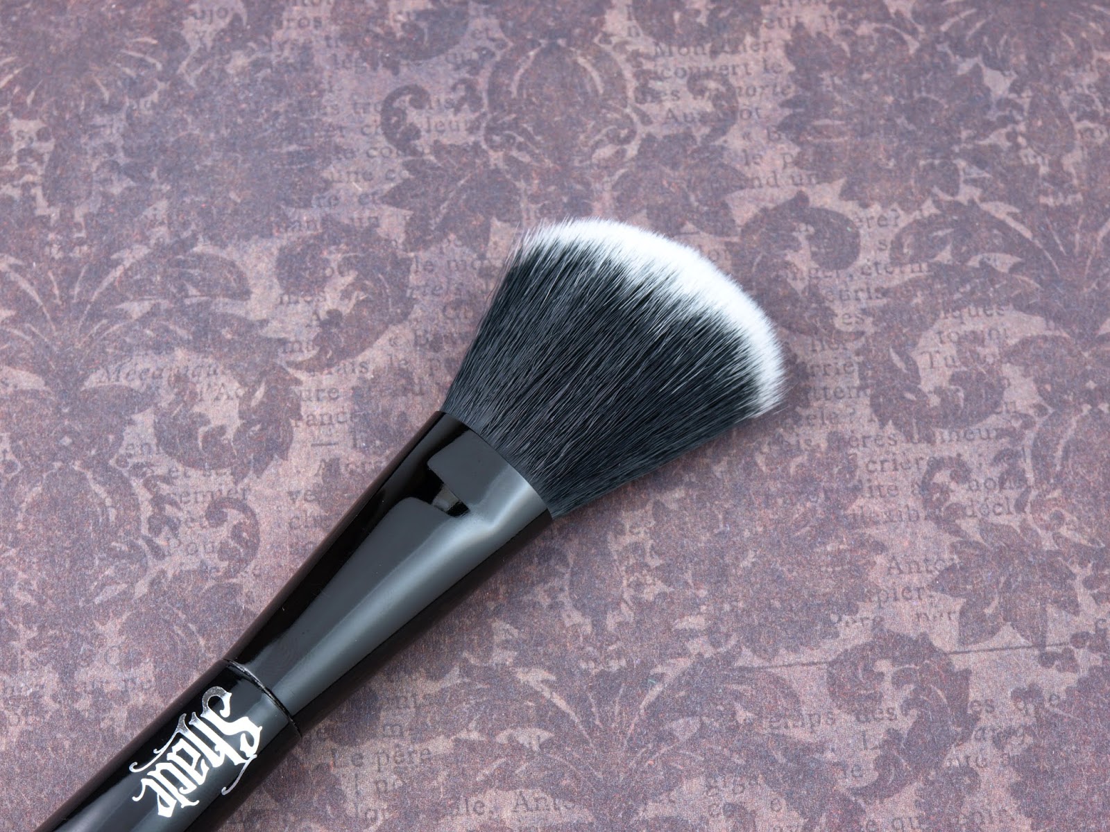 Kat Von D Shade + Light Contour Palette & Contour Brush Review and