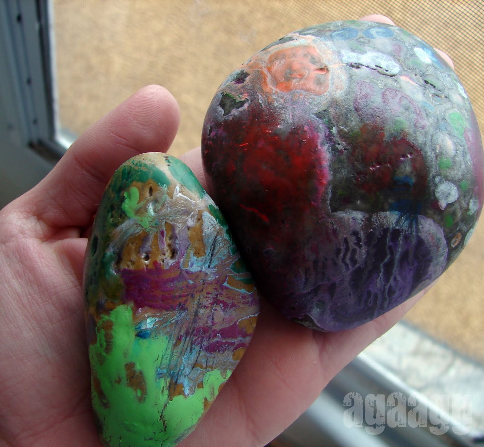 hot rocks. A girl and a glue gun