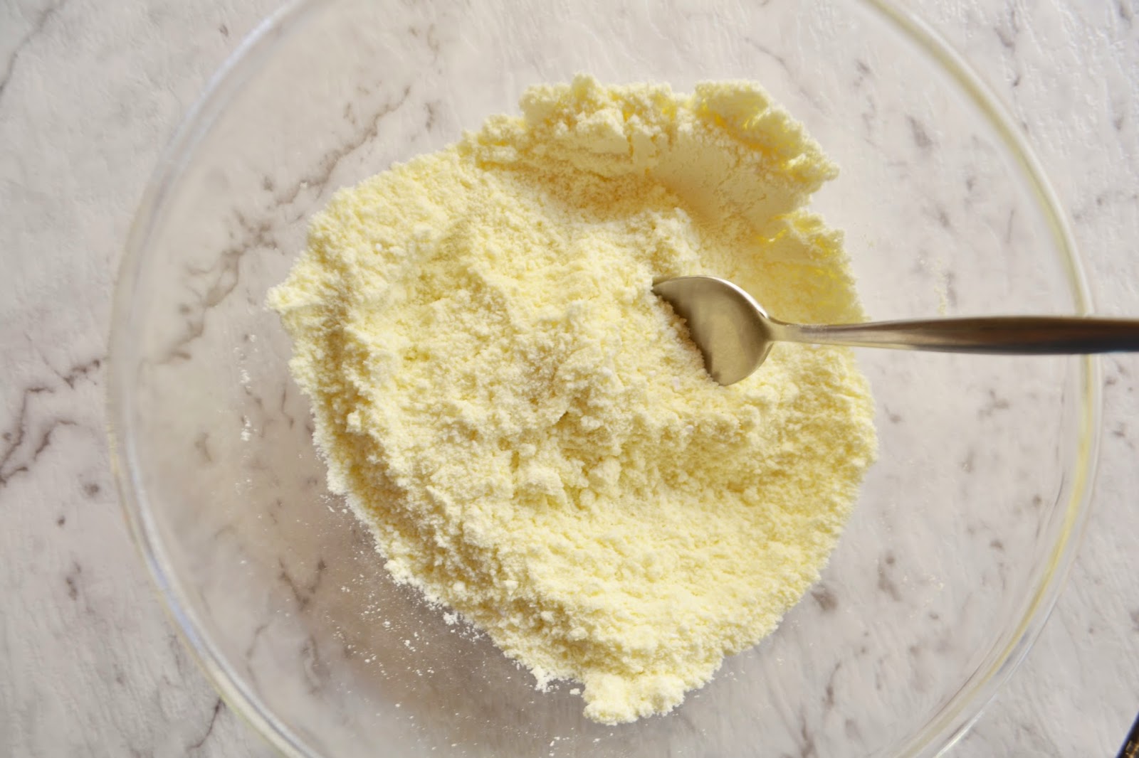 All The Little Extras DIY Cocoa Butter Milk Bath