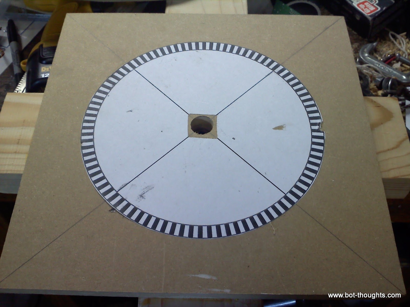 http://4.bp.blogspot.com/-ZFibAq1UiAA/T0-0KBMpb4I/AAAAAAAAEN8/d3_xPB-rV4s/s1600/20120301101841.jpg