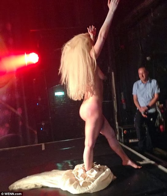 FOTO ANDA ADAM DESNUDA foto anda adam desnuda: