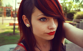 Beautiful-readhead-girl-red-lips-freckls-tattoos-soft-skin-goth-model-HD-wallpaper-www.epichdwallpapers.com